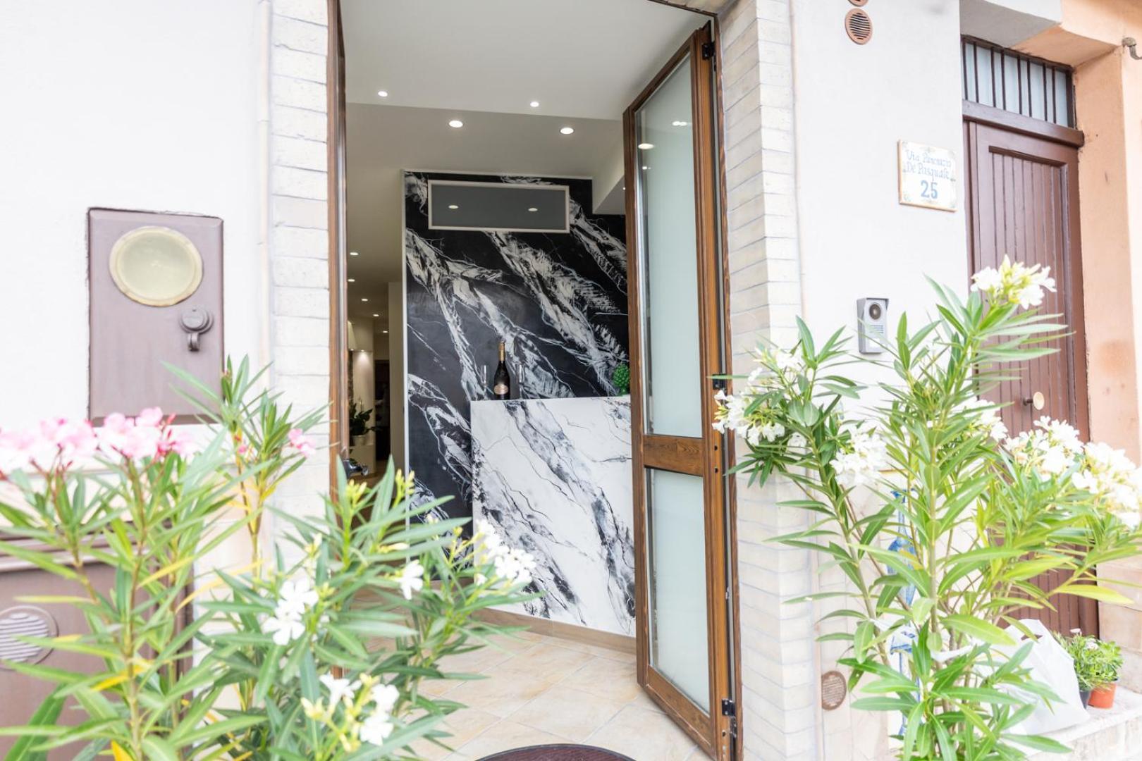 San Giusto Rooms Giardini Naxos Exterior foto